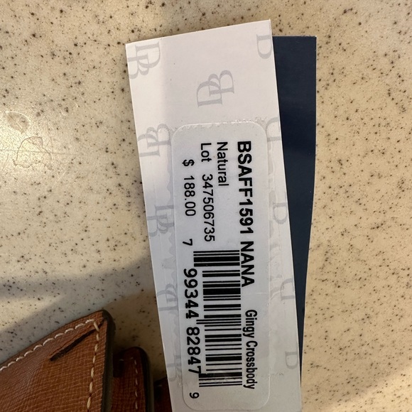 Adorable leather Dooney & Burke crossbody purse. Brand new with tags. - Picture 4 of 6